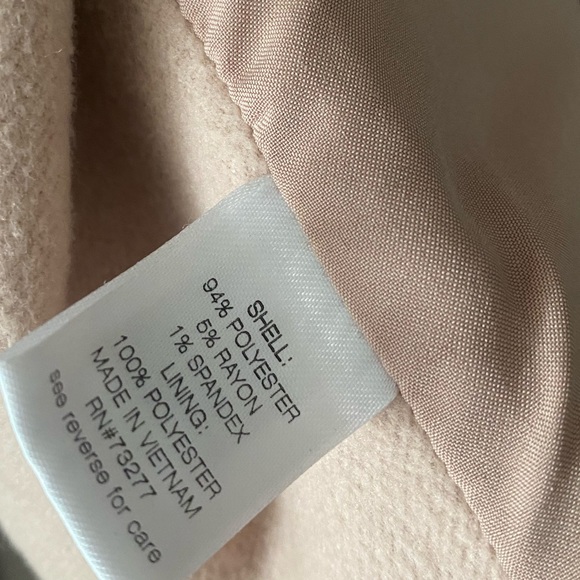 Elizabeth and James Peacoat - Picture 3 of 16